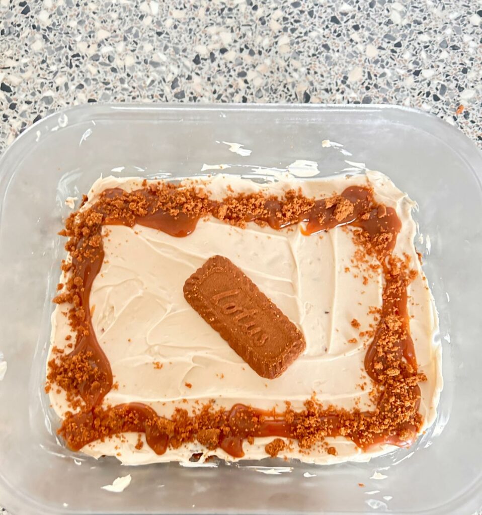 There is a lotus cheesecake that I baked during my social media detox. It has a lotus cookie in the middle and lotus sauce at the corners.